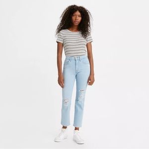 Levi’s 724 High-rise Straight Crop Jeans in Light Wash